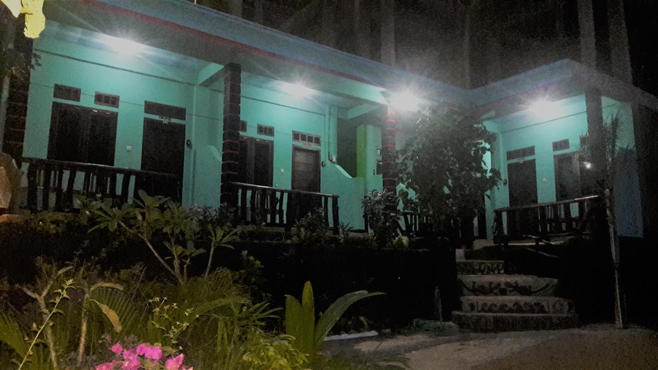 Breeze Hostel Kuta  Exterior foto