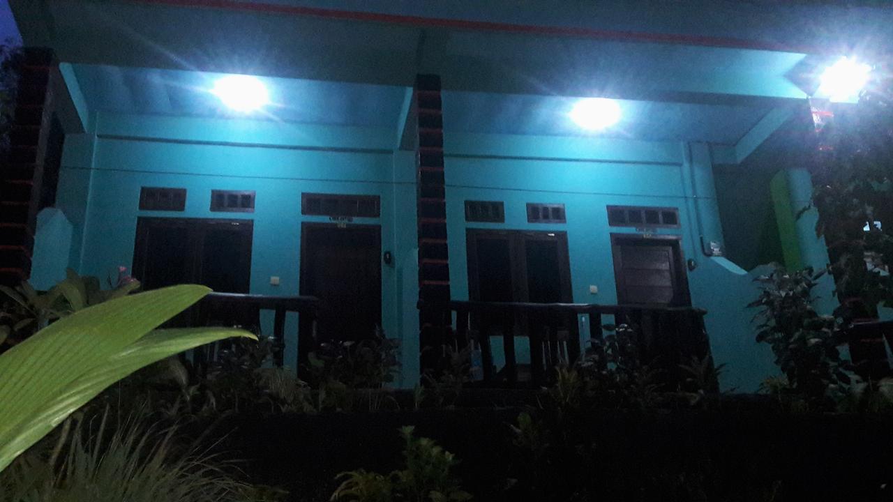 Breeze Hostel Kuta  Exterior foto