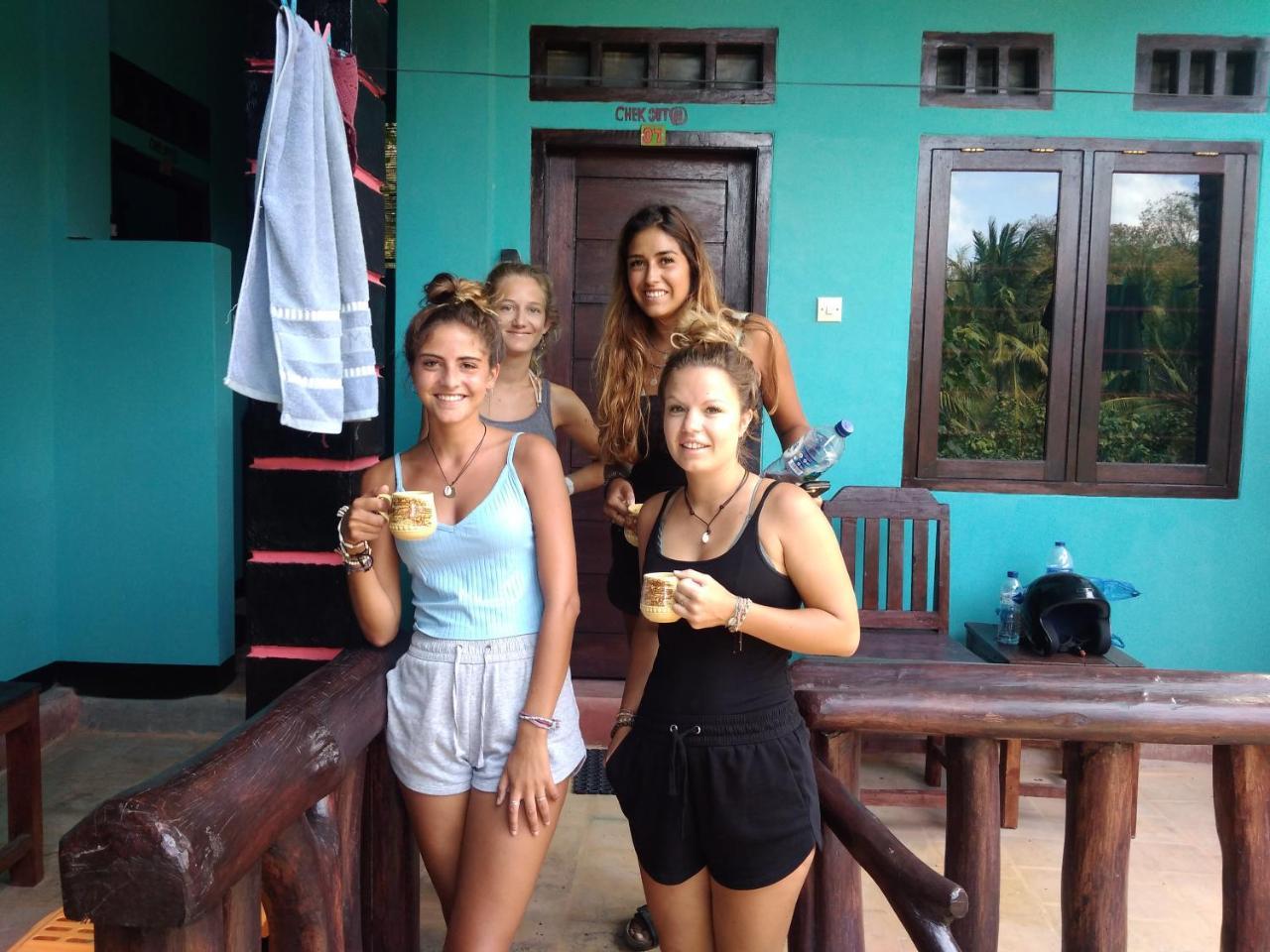 Breeze Hostel Kuta  Exterior foto